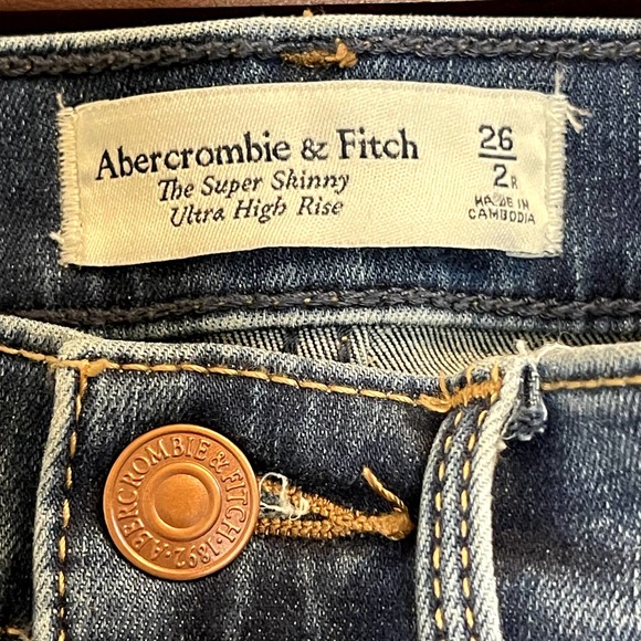 AF Abercrombie and Fitch Womens Super Skinny Ultra High Rise Jeans Size 26 / 2 - Picture 5 of 5
